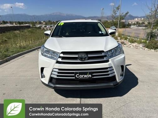 2019 Toyota Highlander LE