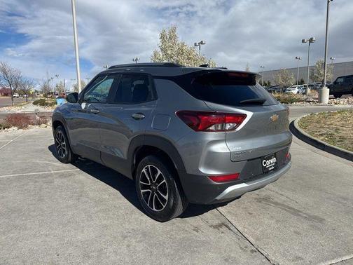 Sterling Gray Metallic 2024 Chevrolet Trailblazer LT