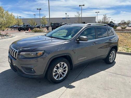 Granite Crystal Clearcoat Metallic 2021 Jeep Cherokee Latitude Lux