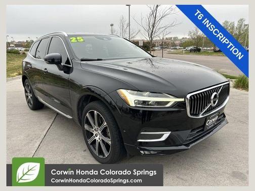 Onyx Black Metallic 2019 Volvo XC60 T6 Inscription