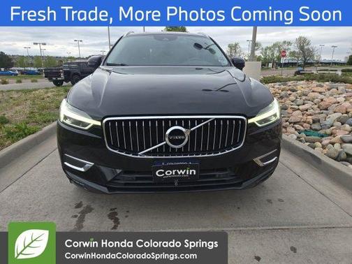 Onyx Black Metallic 2019 Volvo XC60 T6 Inscription