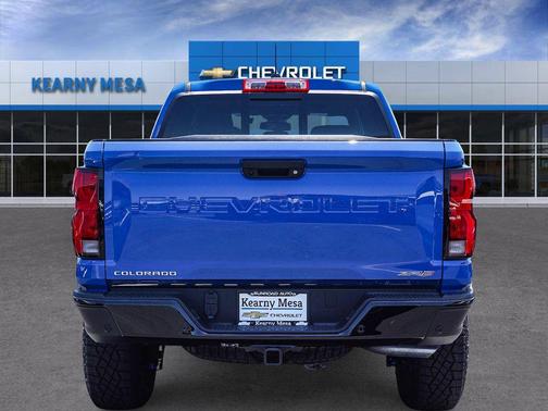 Reef Blue Metallic 2026 Chevrolet Colorado ZR2