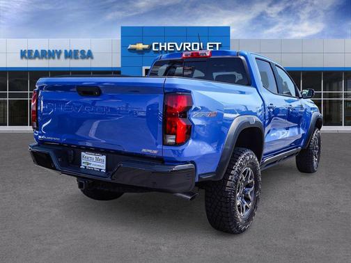Reef Blue Metallic 2026 Chevrolet Colorado ZR2