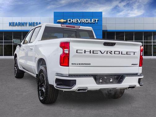 Summit White 2026 Chevrolet Silverado 1500 RST