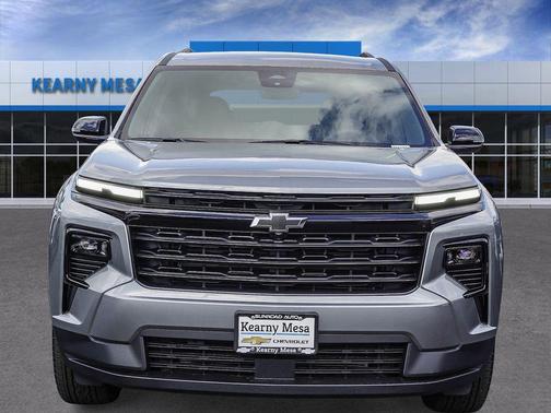 Sterling Gray Metallic 2026 Chevrolet Traverse LT