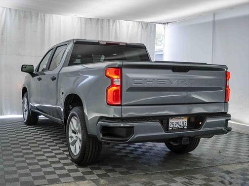 2021 Chevrolet Silverado 1500 Custom