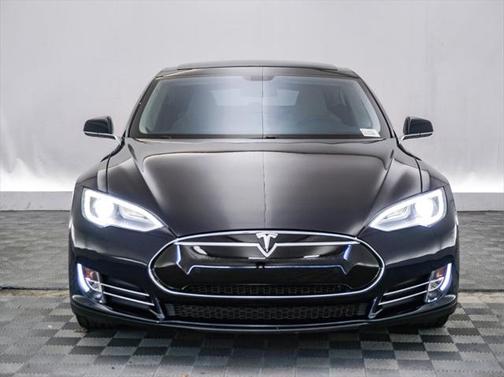 2014 Tesla Model S 85