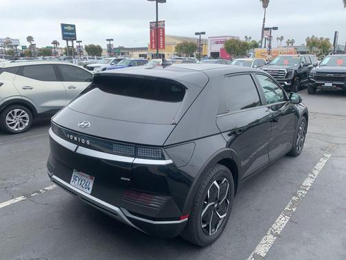 Abyss Black 2023 Hyundai IONIQ 5 SEL