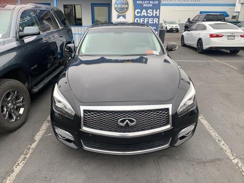 2015 INFINITI Q70L 3.7