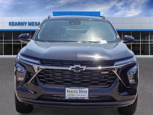 Mosaic Black Metallic 2026 Chevrolet Trax 2RS
