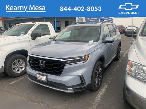 2024 Honda Pilot Touring 8-Passenger