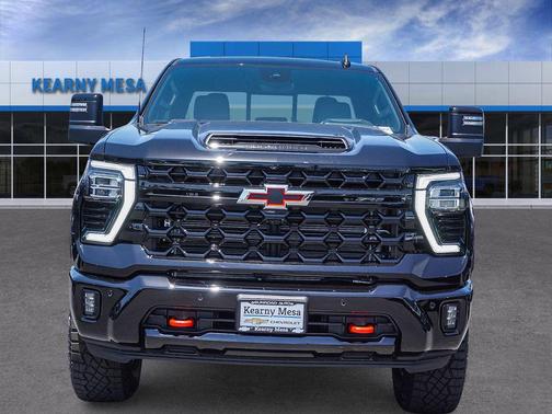 Black 2026 Chevrolet Silverado 2500 ZR2