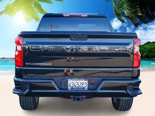 2022 Chevrolet Silverado 1500 Custom