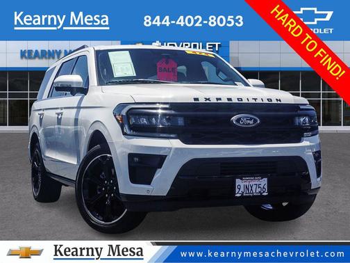 White Metallic 2022 Ford Expedition Limited