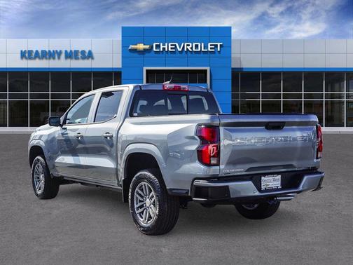 Sterling Gray Metallic 2026 Chevrolet Colorado LT