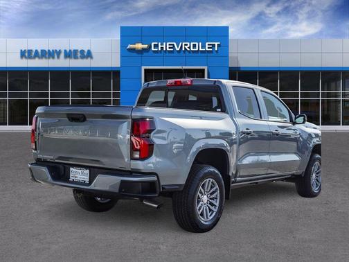 Sterling Gray Metallic 2026 Chevrolet Colorado LT