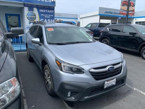 2022 Subaru Outback Premium