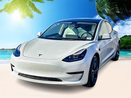 2022 Tesla Model 3 Standard Range