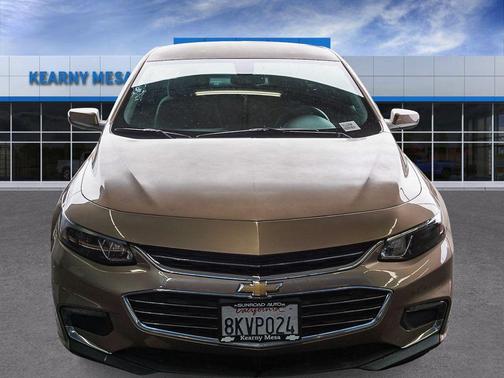 Sandy Ridge Metallic 2018 Chevrolet Malibu LT