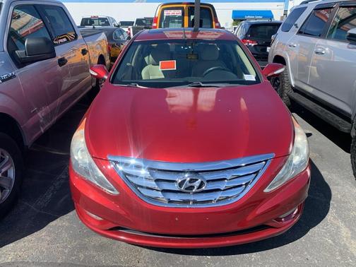 2011 Hyundai SONATA Limited