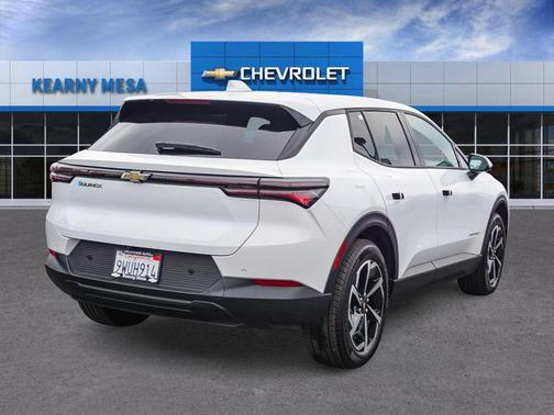 Summit White 2026 Chevrolet Equinox EV LT