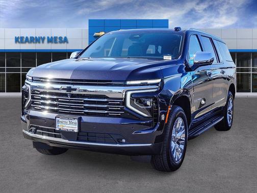 Dark Ash Metallic 2026 Chevrolet Suburban Premier