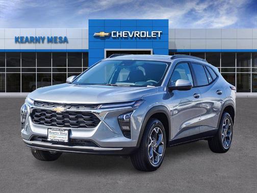Sterling Gray Metallic 2026 Chevrolet Trax LT