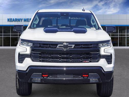 Summit White 2026 Chevrolet Silverado 1500 LT Trail Boss