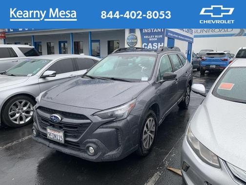 2023 Subaru Outback Base