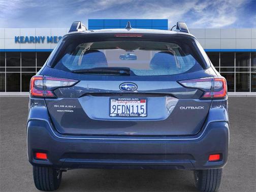 2023 Subaru Outback Base