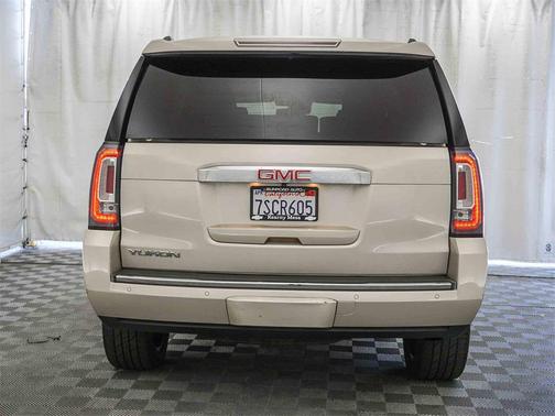 2016 GMC Yukon Denali