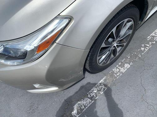 Creme Brulee Mica 2016 Toyota Avalon XLE
