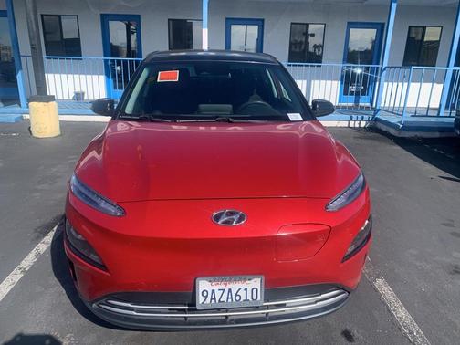 2022 Hyundai KONA EV SEL