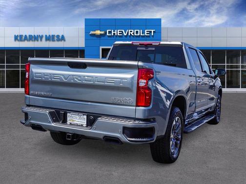 Sterling Gray Metallic 2026 Chevrolet Silverado 1500 High Country