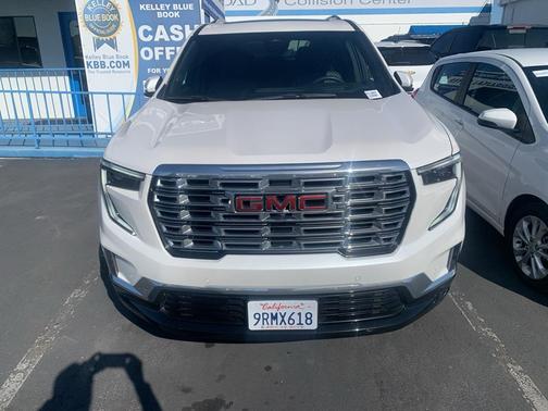 2024 GMC Acadia Denali