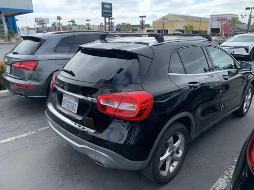 2018 Mercedes-Benz GLA 250 Base