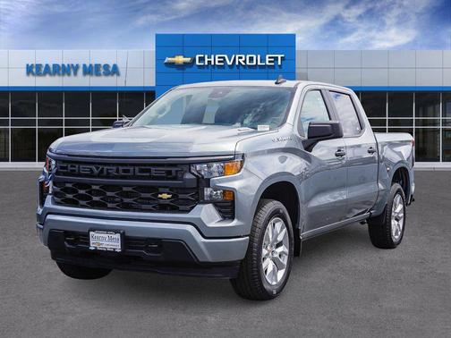 Sterling Gray Metallic 2026 Chevrolet Silverado 1500 Custom