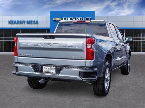 Sterling Gray Metallic 2026 Chevrolet Silverado 1500 Custom