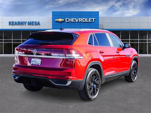 2024 Volkswagen Atlas Cross Sport 2.0T SE w/Technology