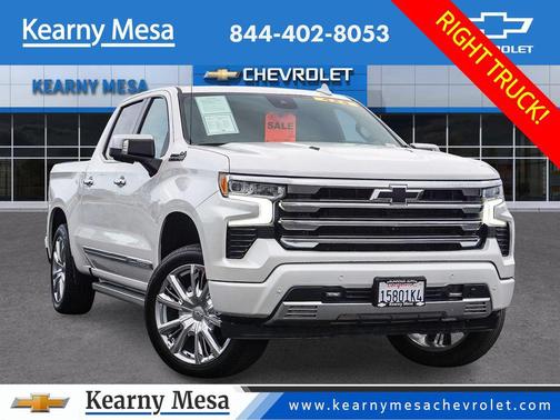 Iridescent Pearl Tricoat 2023 Chevrolet Silverado 1500 High Country