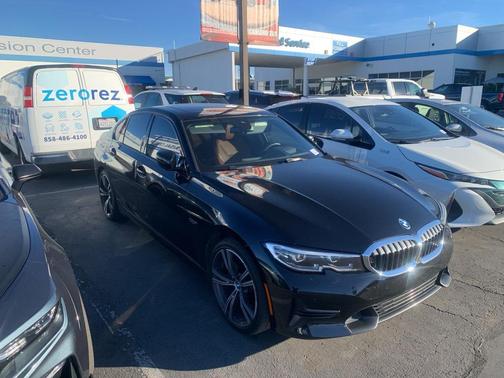 2022 BMW 330e iPerformance