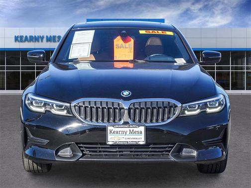 2022 BMW 330e iPerformance