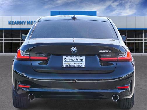 2022 BMW 330e iPerformance