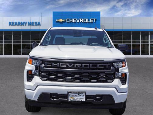 Summit White 2026 Chevrolet Silverado 1500 Custom