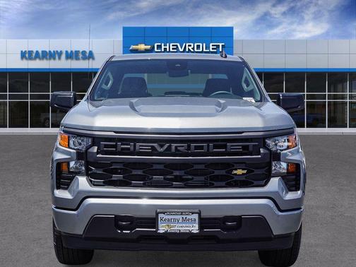 Sterling Gray Metallic 2026 Chevrolet Silverado 1500 Custom