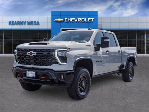 White Sands 2026 Chevrolet Silverado 2500 ZR2