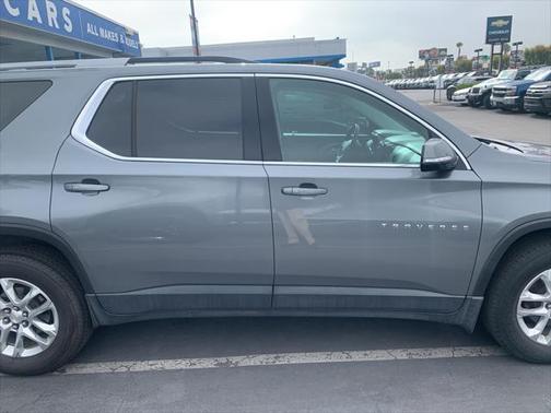 2018 Chevrolet Traverse LT Cloth