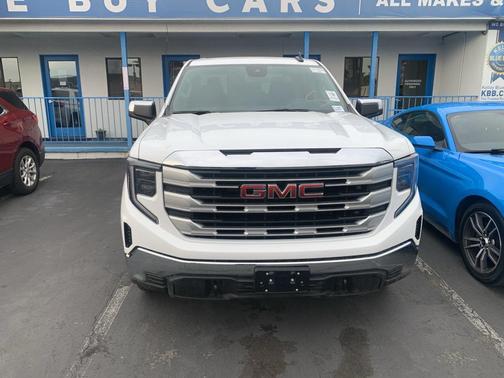2023 GMC Sierra 1500 SLE