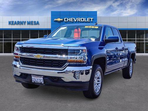 Deep Ocean Blue Metallic 2018 Chevrolet Silverado 1500 1LT