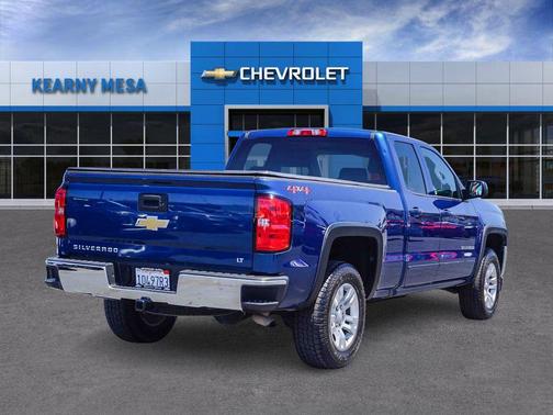 Deep Ocean Blue Metallic 2018 Chevrolet Silverado 1500 1LT